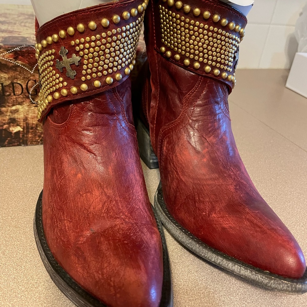 For Sale Old Gringo NWOT Red Clovis 7” Boots Size 8B